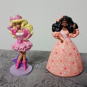 💗 1991 Bundle of 2 McDonald's barbie toys figurines in good condition